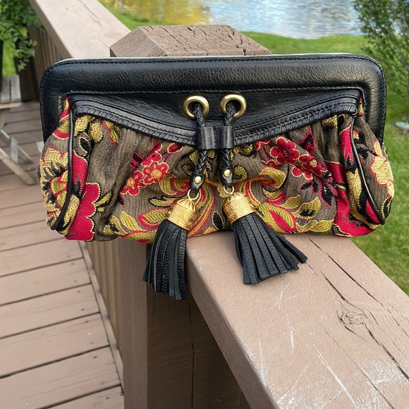 Isabella Fiore Tapestry and Leather Clutch Purse - Picture 2 of 14